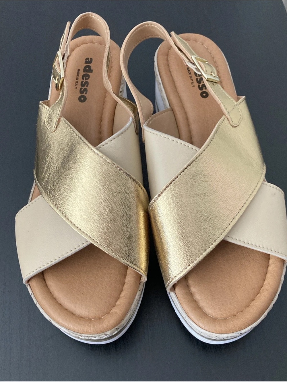 Adesso Women's Gold & Cream Cross-Strap Slingback Sandals